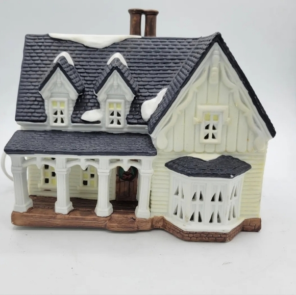Heritage Heartland Valley Village Dickens Porcelain  Victorian Farm Hous… - Picture 2 of 6